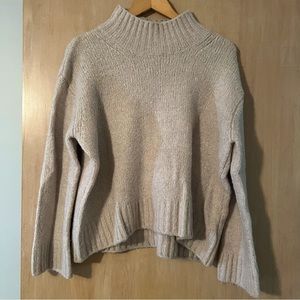 H&M Mock Neck Turtleneck - Small